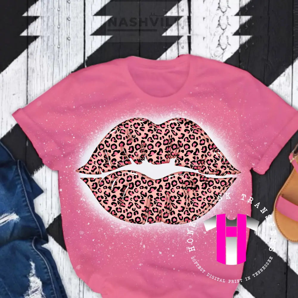 Multi -Color Leopard Lips Tee. Small / Dark Pink