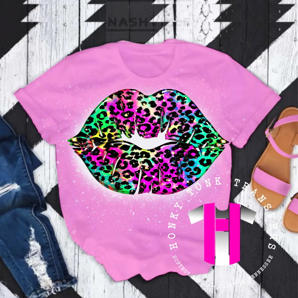 Multi -Color Leopard Lips Tee. Small / Light Pink